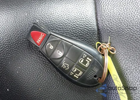 2012 Chrysler Town & Country Touring from USA, damaged, VIN 2C4RC1BG7CR344580